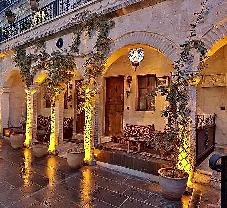 House Ξενοδοχείο 5*